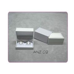 ASTUCCIO SAGOMATO RIVESTITO PELLE X FEDI